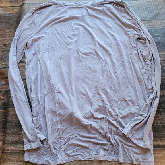 Jackson Rowe Top! - Picture 4 of 4